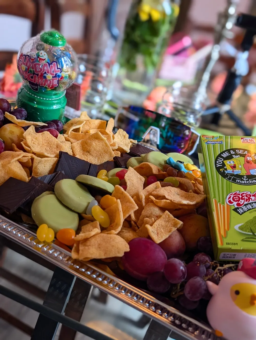 90s Grazing Plate — close-up
